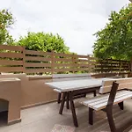 Casa Veranda - 3 Bedroom House With Bbq & Backyard